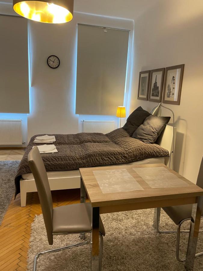 Apartament Charmante Altbauapartments Apostelgasse
