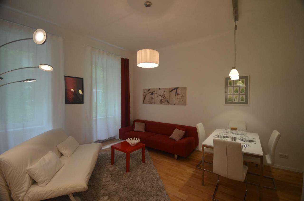 Charmante Altbauapartments Apostelgasse Apartament